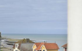 La Perle Marine Studio cosy avec superbe vue mer&terrasse 30m2